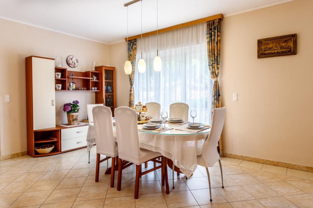 Holiday Home Memories And Joy Imotski Esterno foto