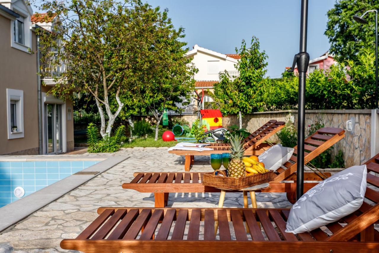 Holiday Home Memories And Joy Imotski Esterno foto