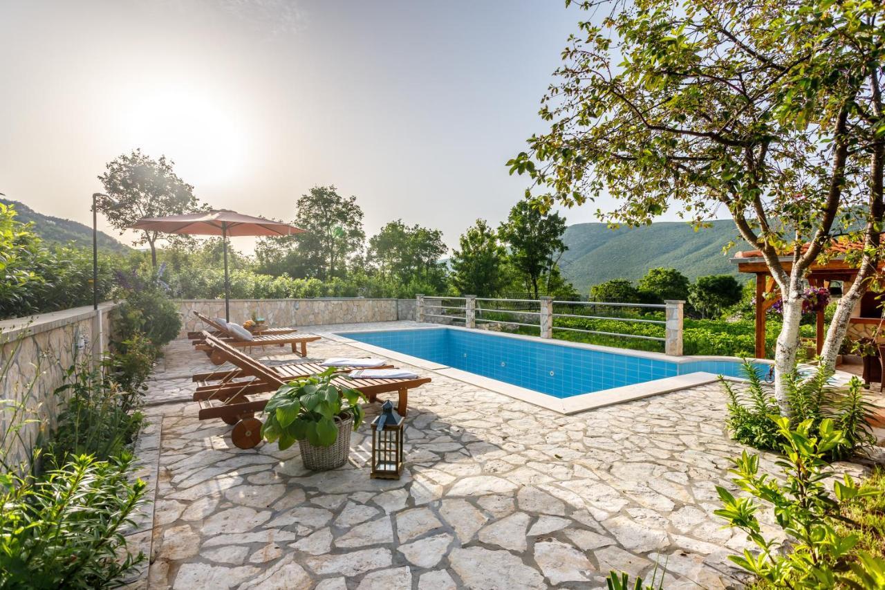 Holiday Home Memories And Joy Imotski Esterno foto