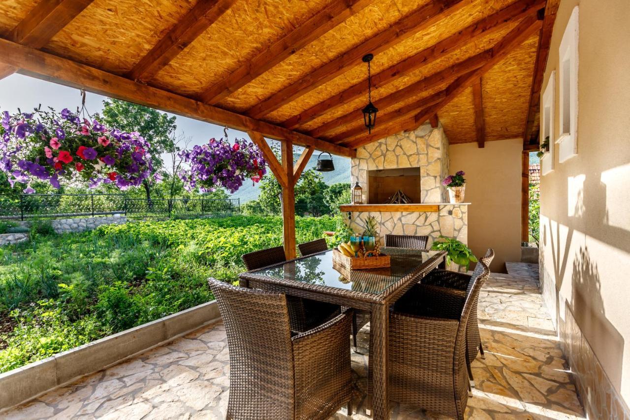 Holiday Home Memories And Joy Imotski Esterno foto