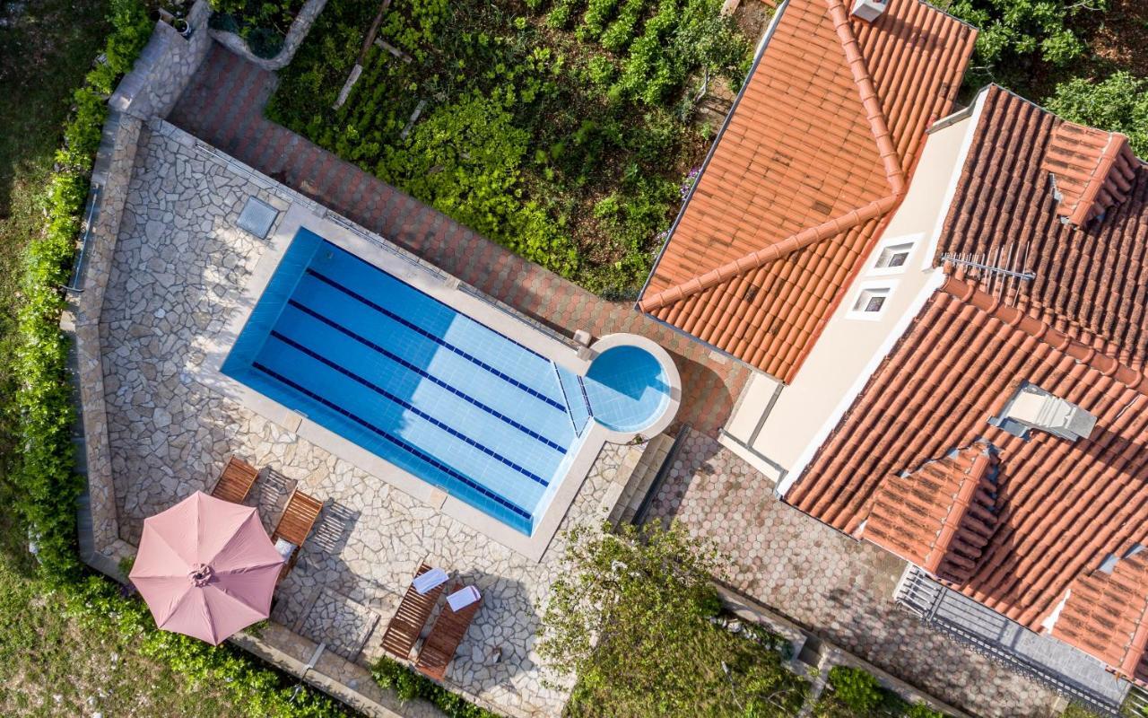 Holiday Home Memories And Joy Imotski Esterno foto